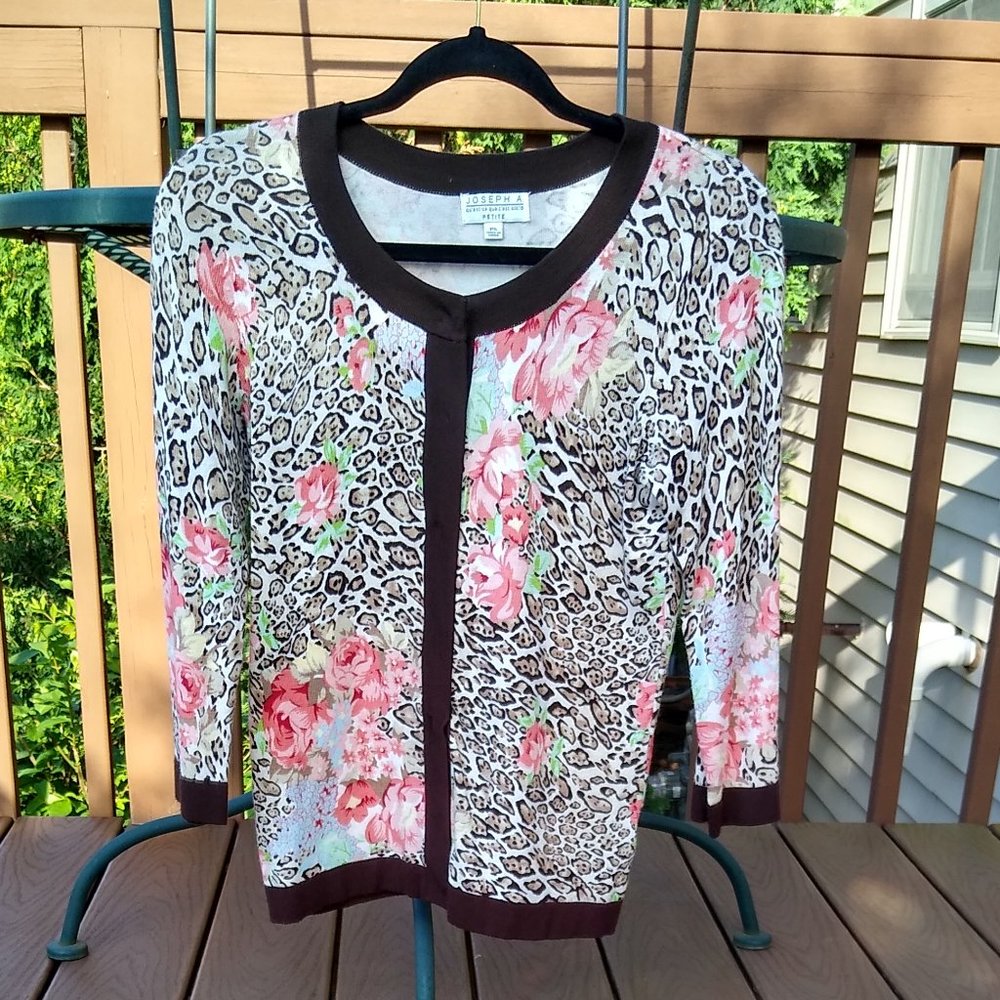 Women's Brown Leopard/Floral Print Sweater